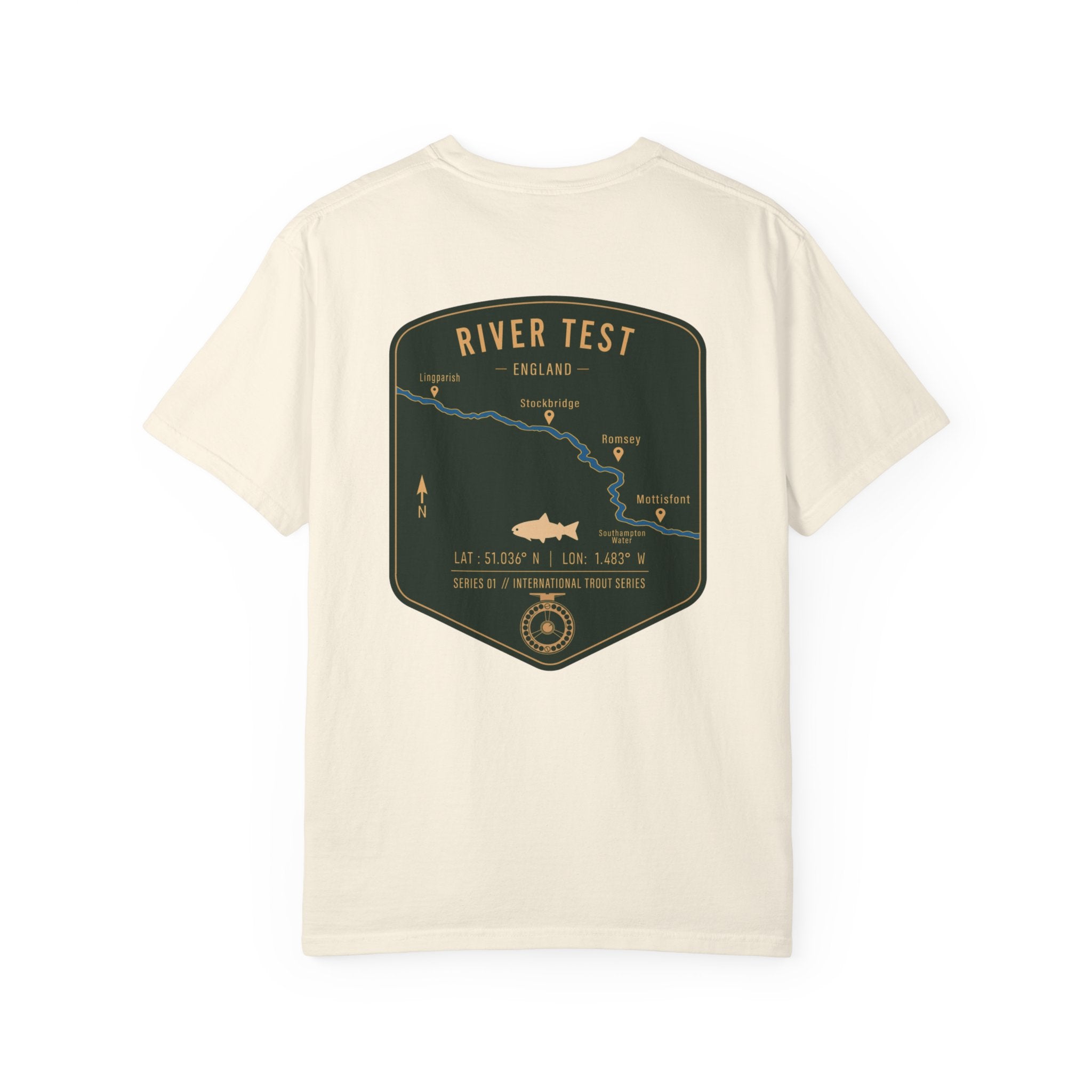 River Test England Fly Fishing T-Shirt - Premium Trout Angler Gift - Vintage Hampshire Chalk Stream Map Tee