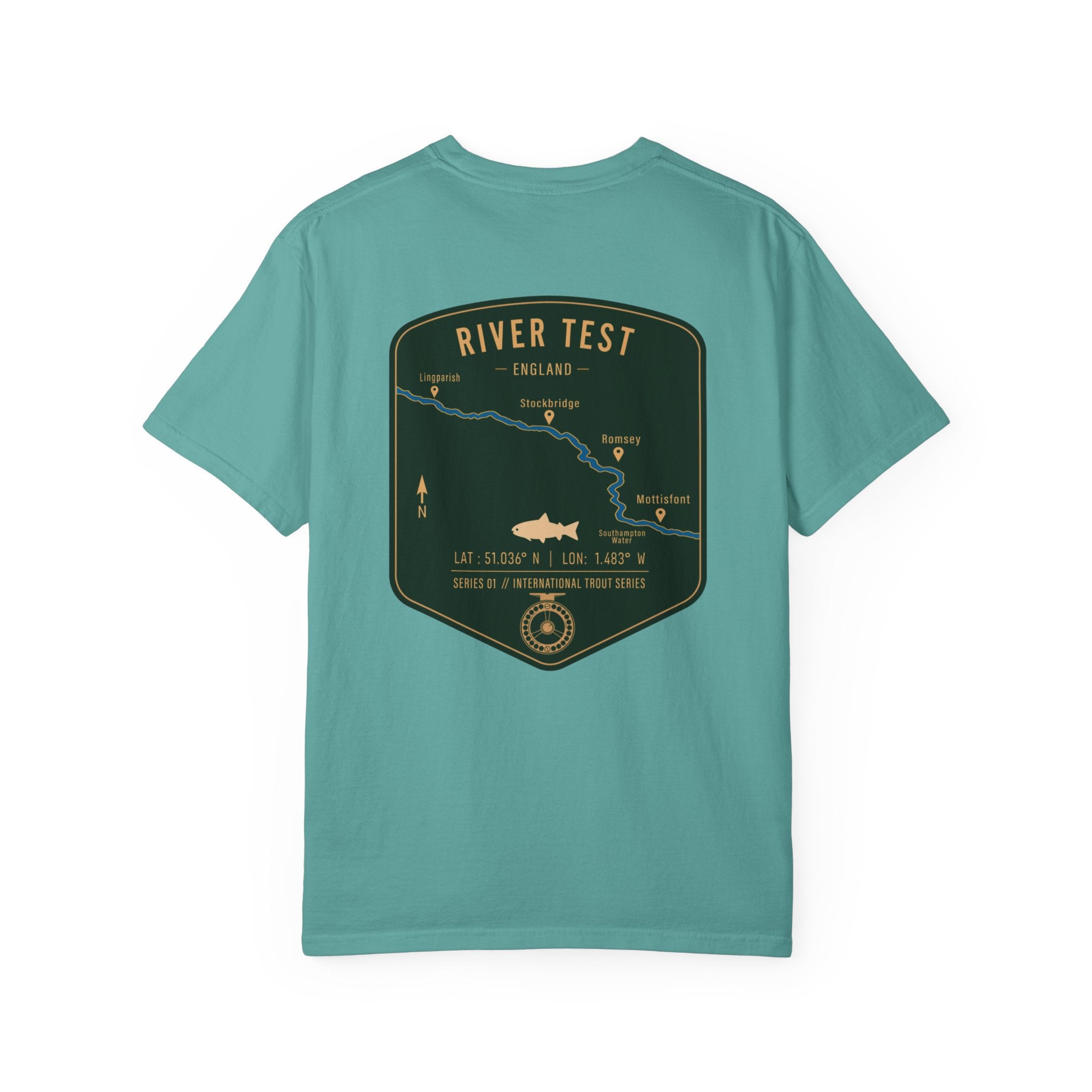 River Test England Fly Fishing T-Shirt - Premium Trout Angler Gift - Vintage Hampshire Chalk Stream Map Tee