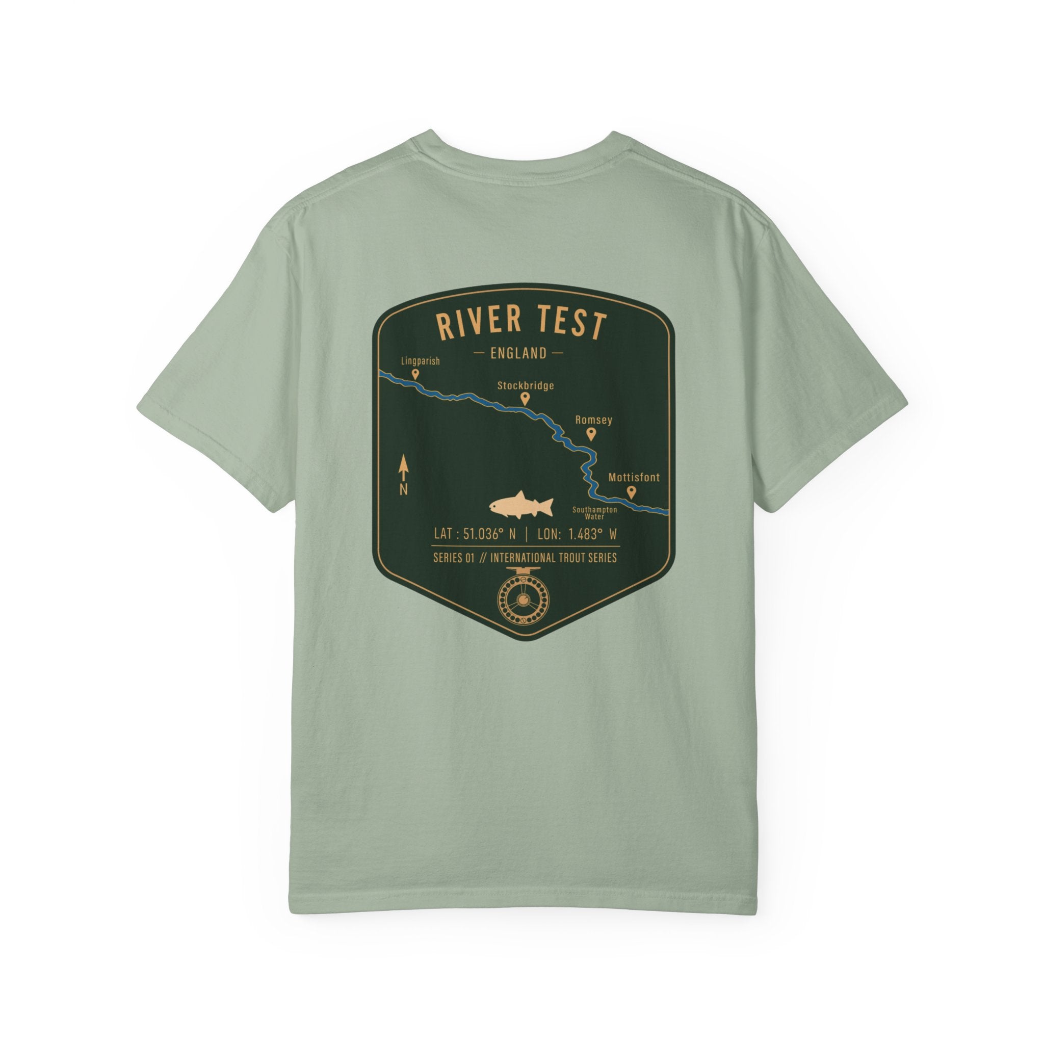River Test England Fly Fishing T-Shirt - Premium Trout Angler Gift - Vintage Hampshire Chalk Stream Map Tee
